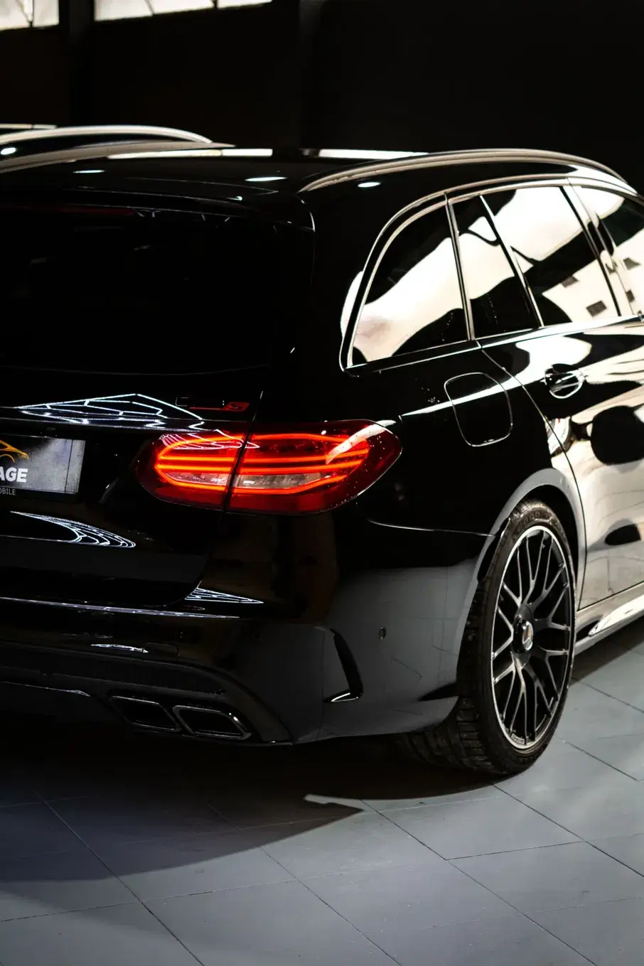 Mercedes-Benz C 63 AMG S 3