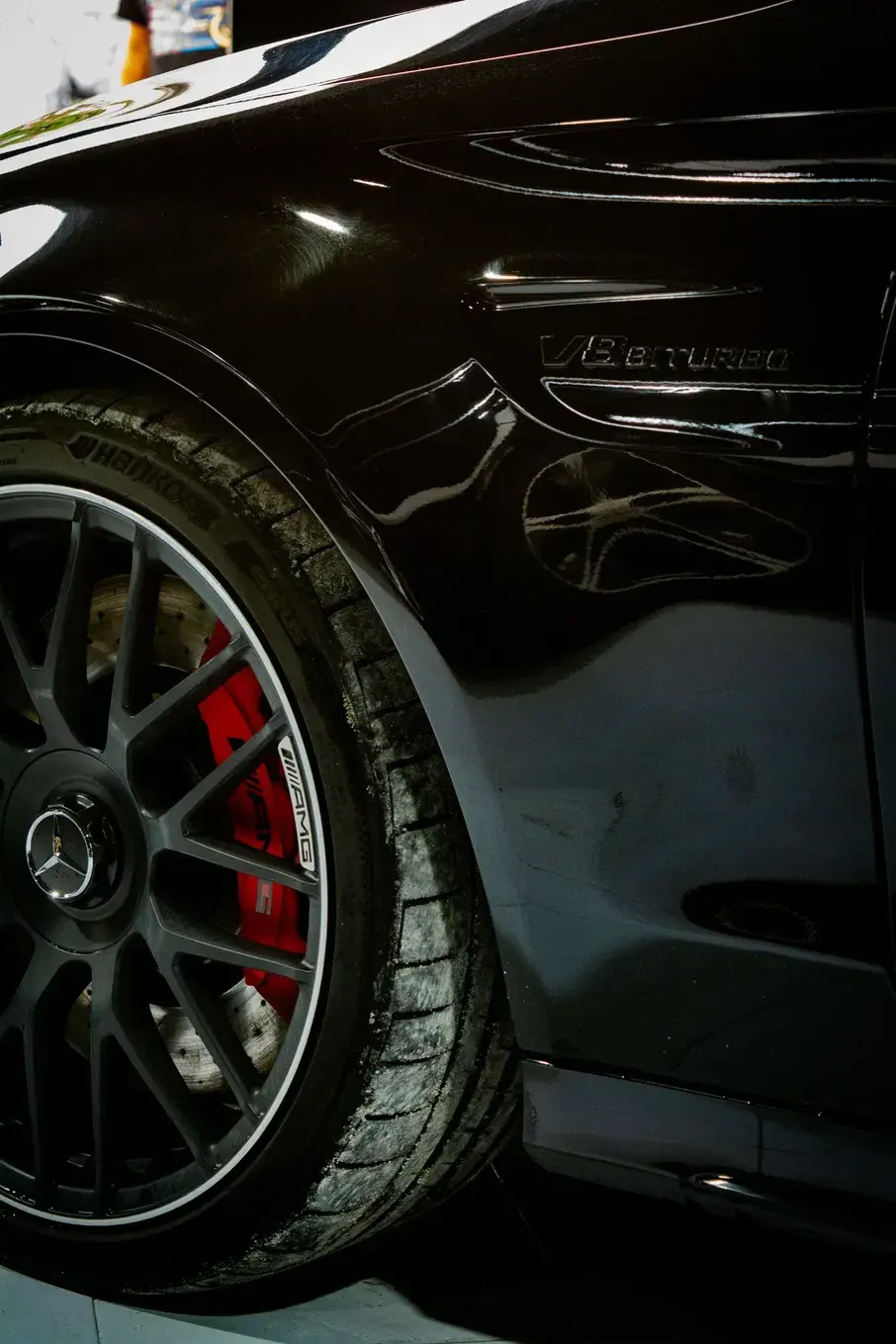 Mercedes-Benz C 63 AMG S 12