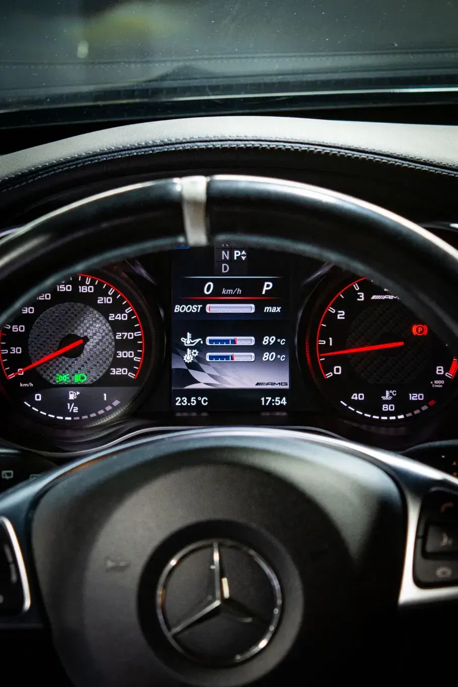 Mercedes-Benz C 63 AMG S 18