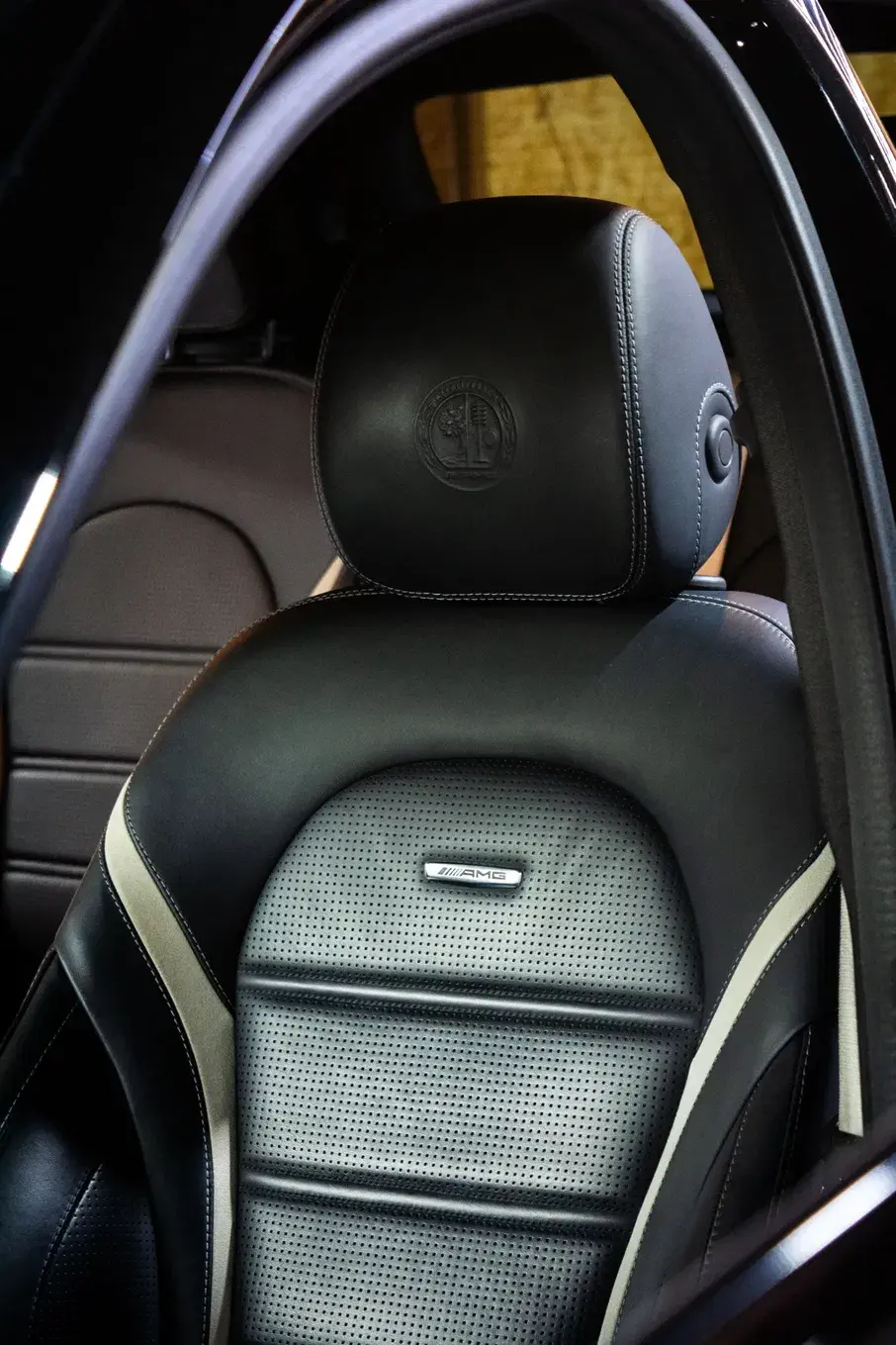 Mercedes-Benz C 63 AMG S 19