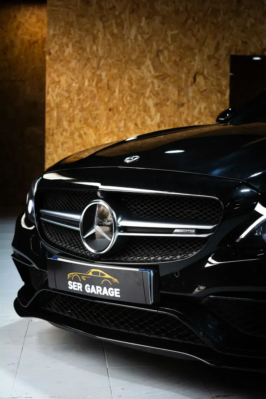 Mercedes-Benz C 63 AMG S 25