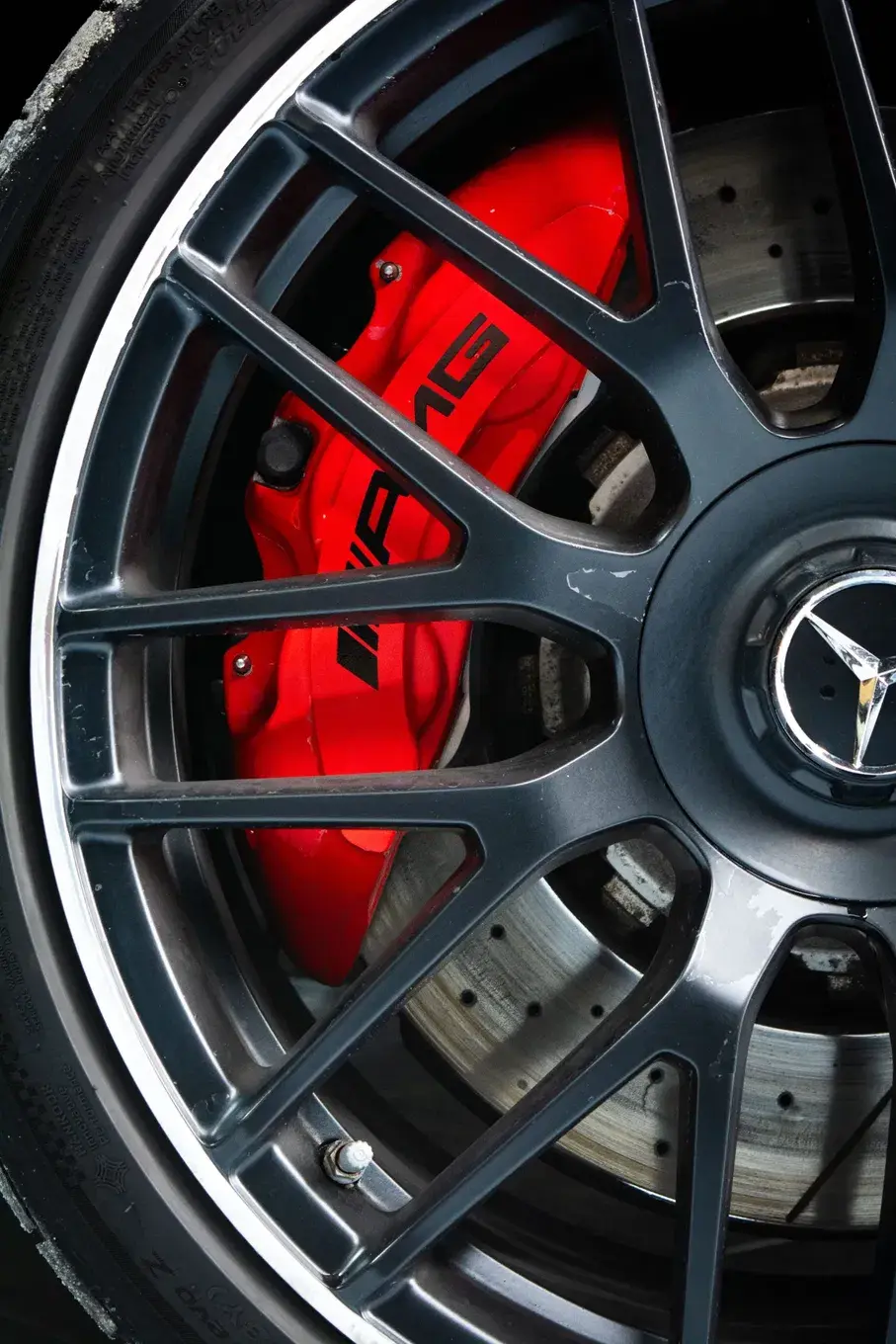 Mercedes-Benz C 63 AMG S 27