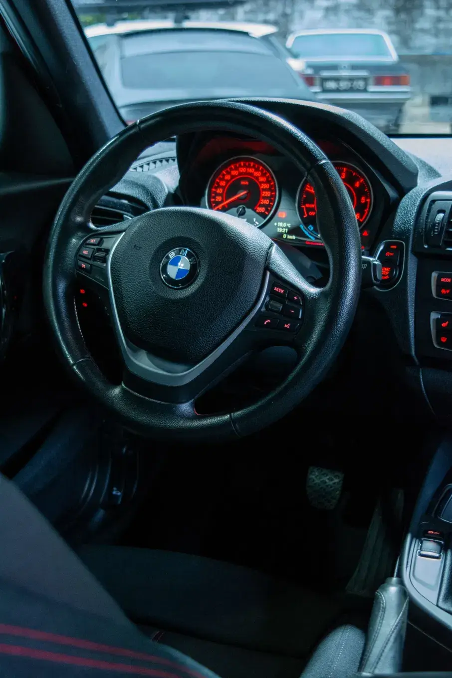 BMW 120 d Sport Line 7