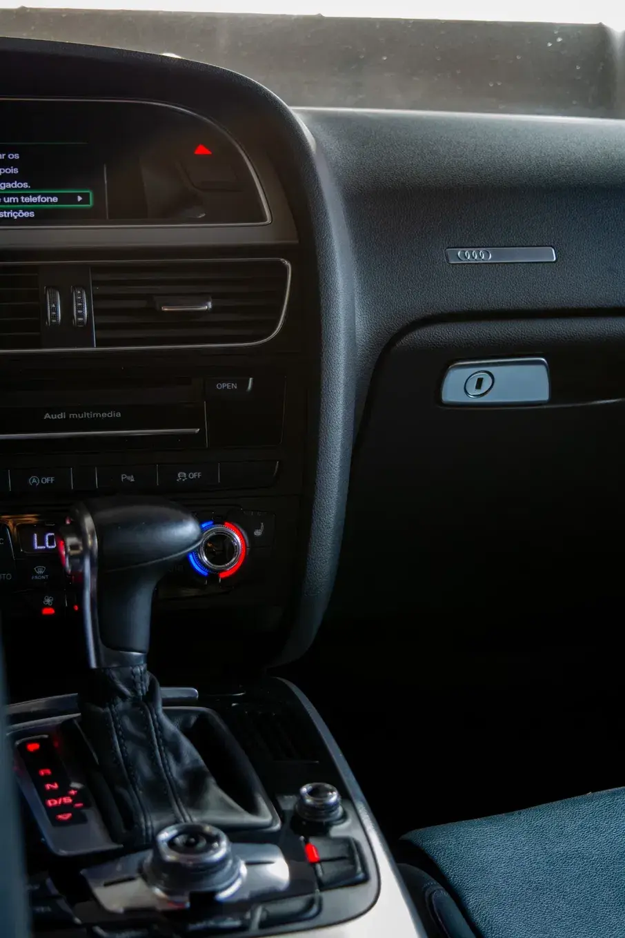 Audi A5 Cabrio 2.0 TDi Multitronic S-line 8