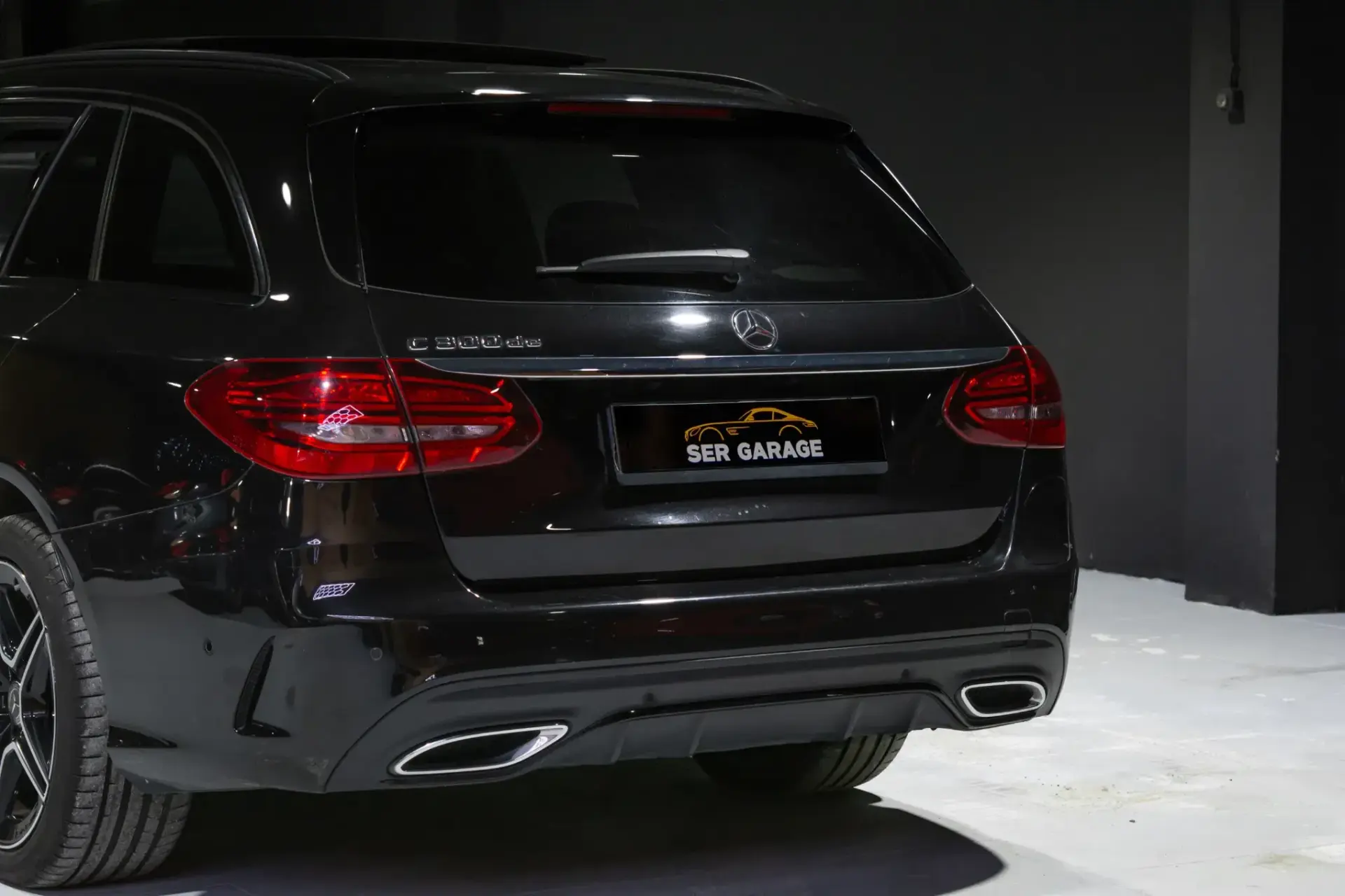 Mercedes-Benz C 300 de T 9G-TRONIC AMG Line 3