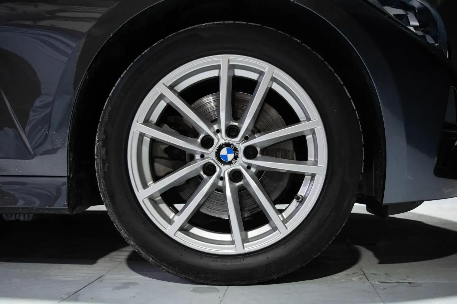 BMW 320 e Touring Aut. Advantage 5