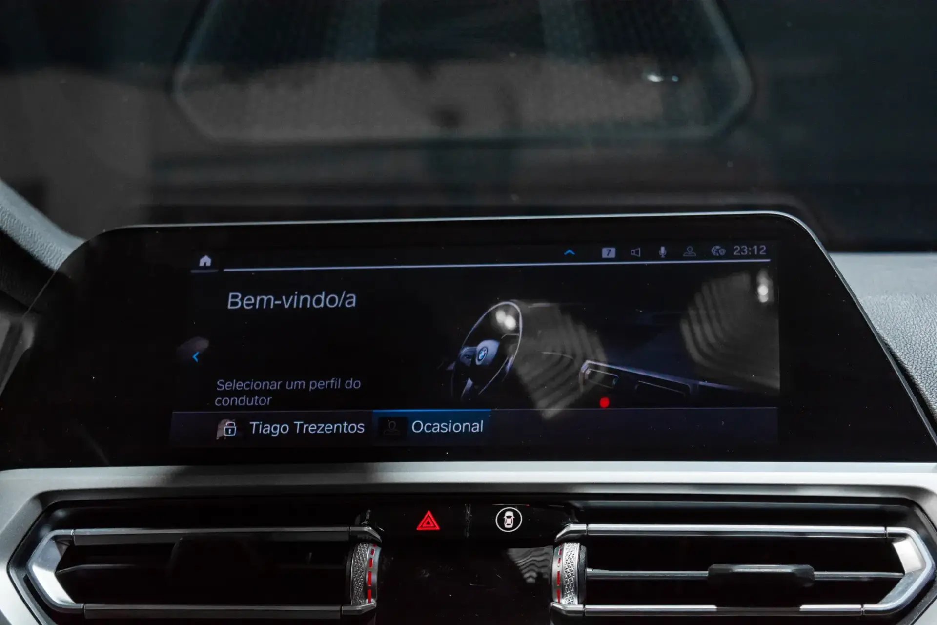 BMW 320 e Touring Aut. Advantage 22