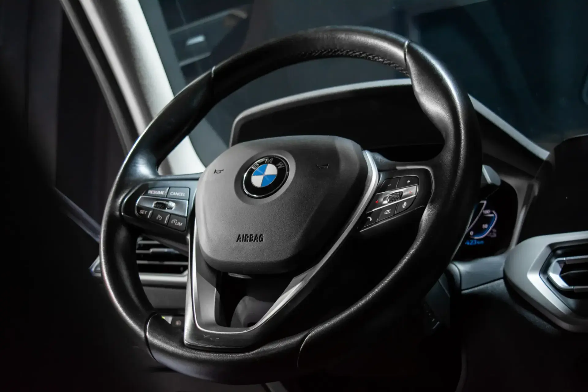 BMW 320 e Touring Aut. Advantage 23