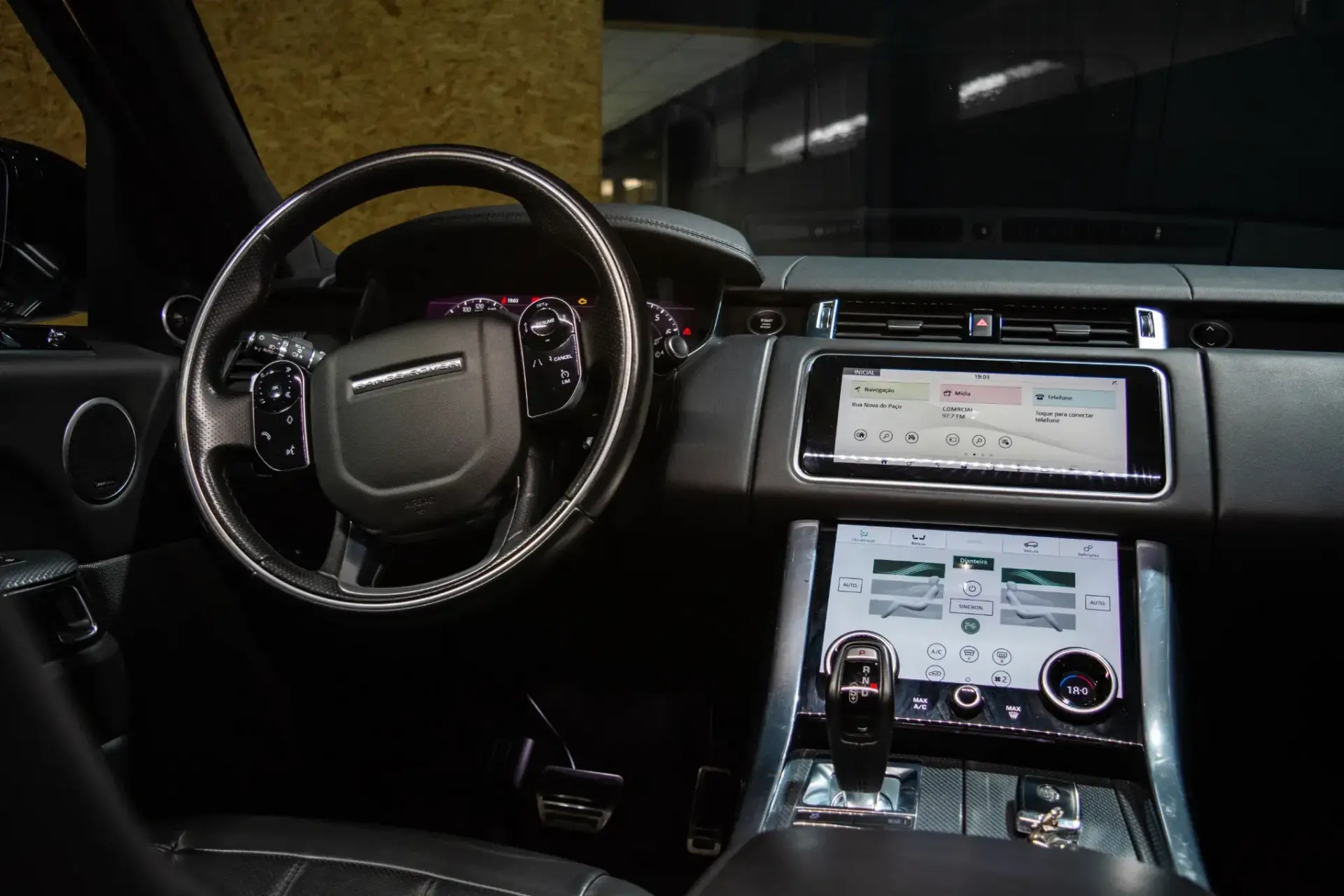 Land Rover Range Rover Sport P400e Hybrid HSE 36