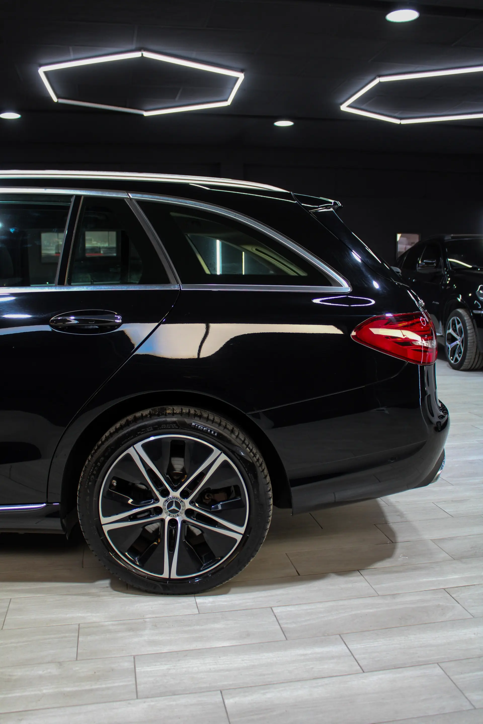 Mercedes-Benz C 300 de T 9G-TRONIC Exclusive 27