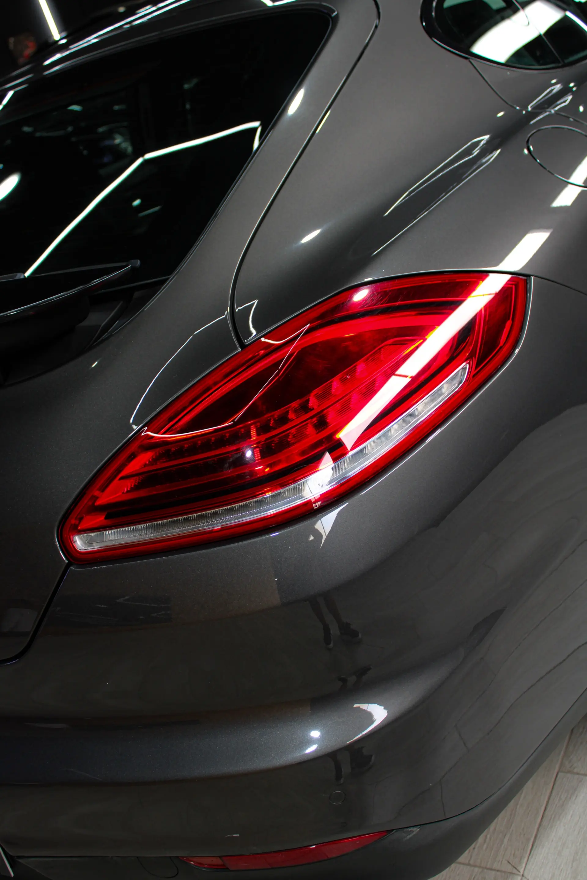 Porsche Panamera S Hybrid 4