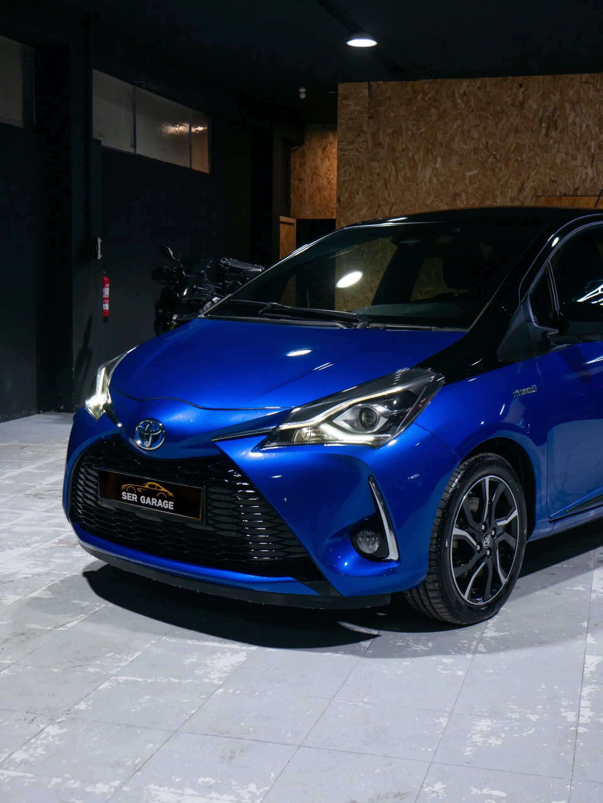 Toyota Yaris 1.5 HSD Square Collec.Blue 6