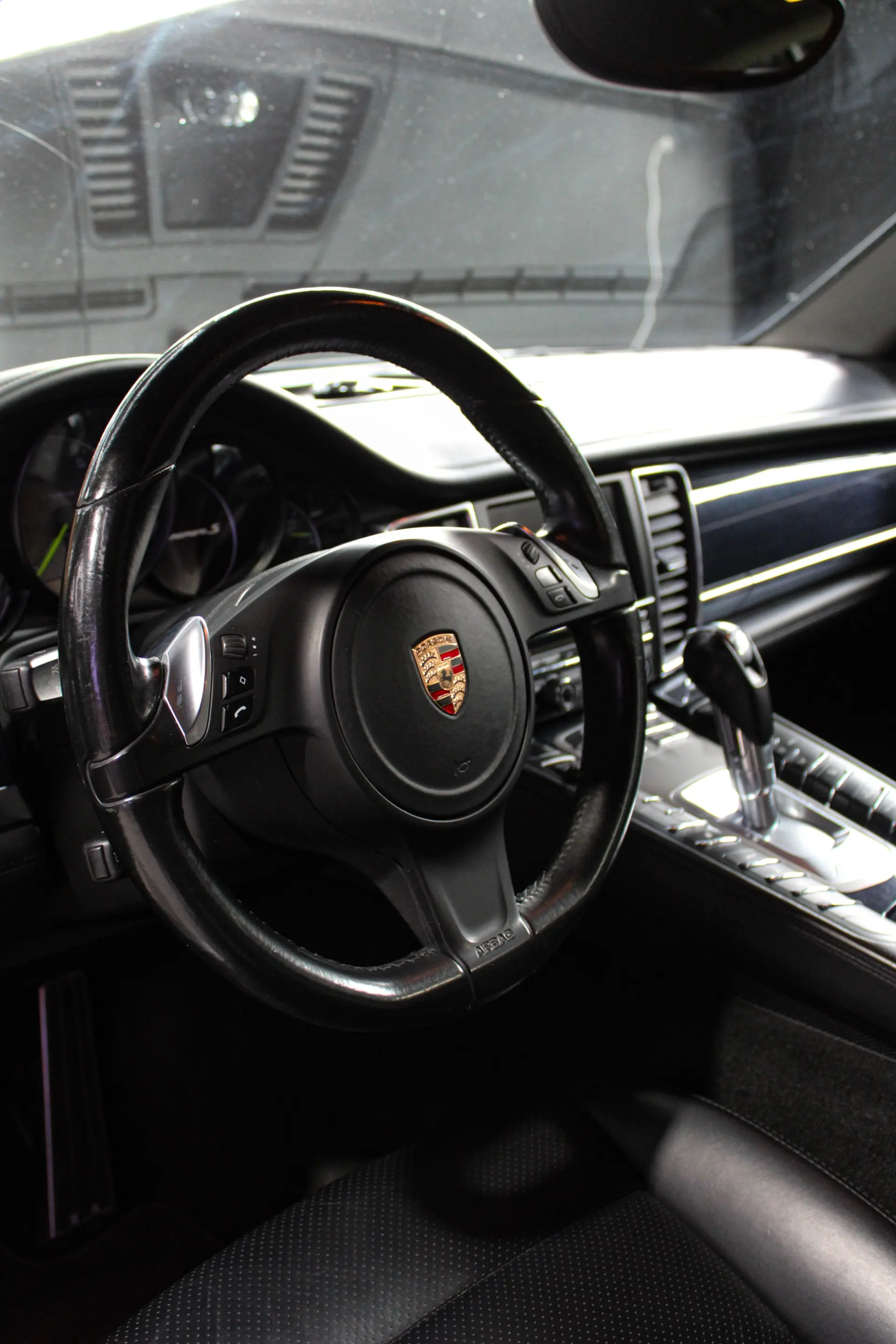 Porsche Panamera S Hybrid 52
