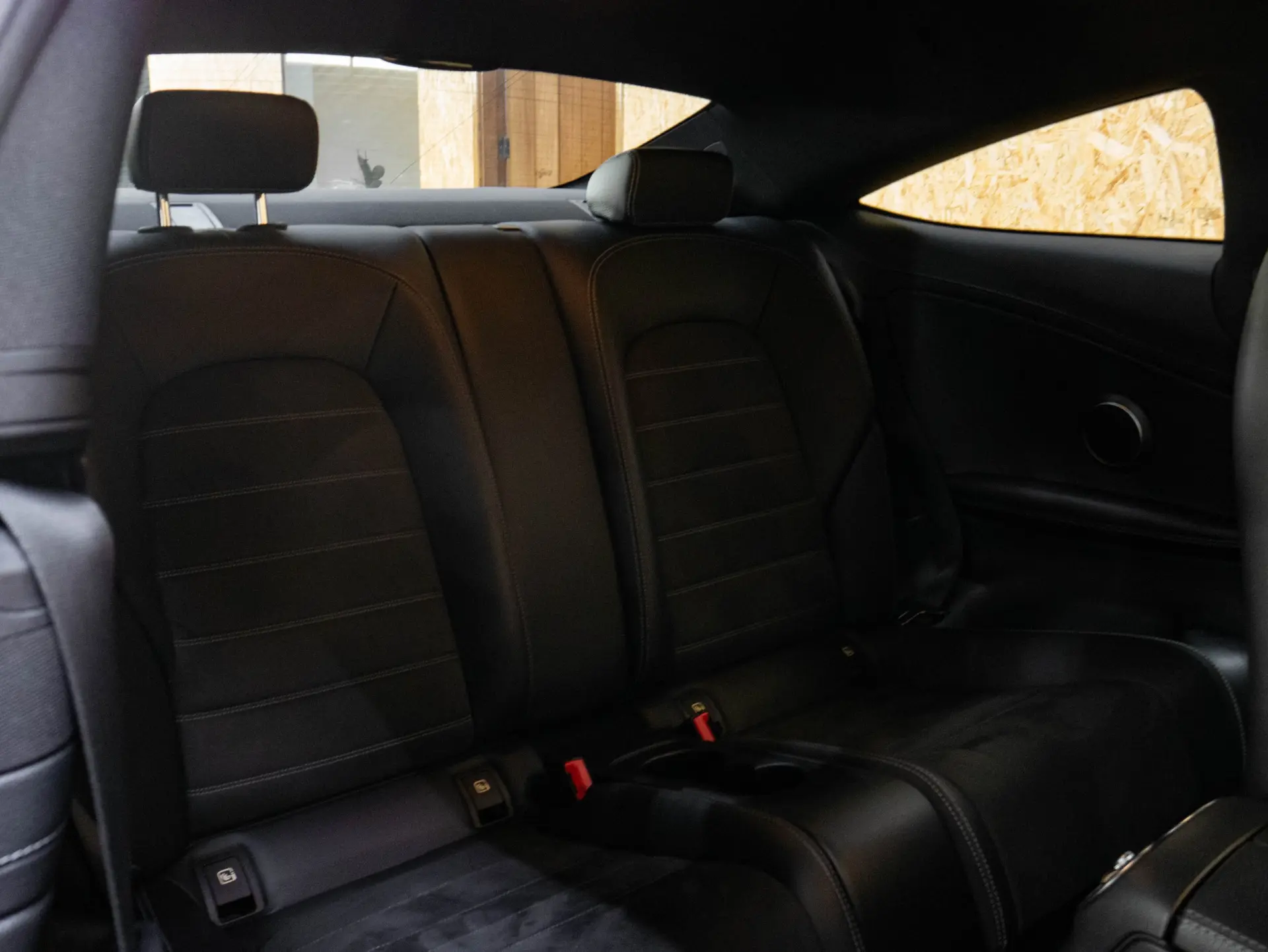 Mercedes-Benz C 220 c220d coupe 27