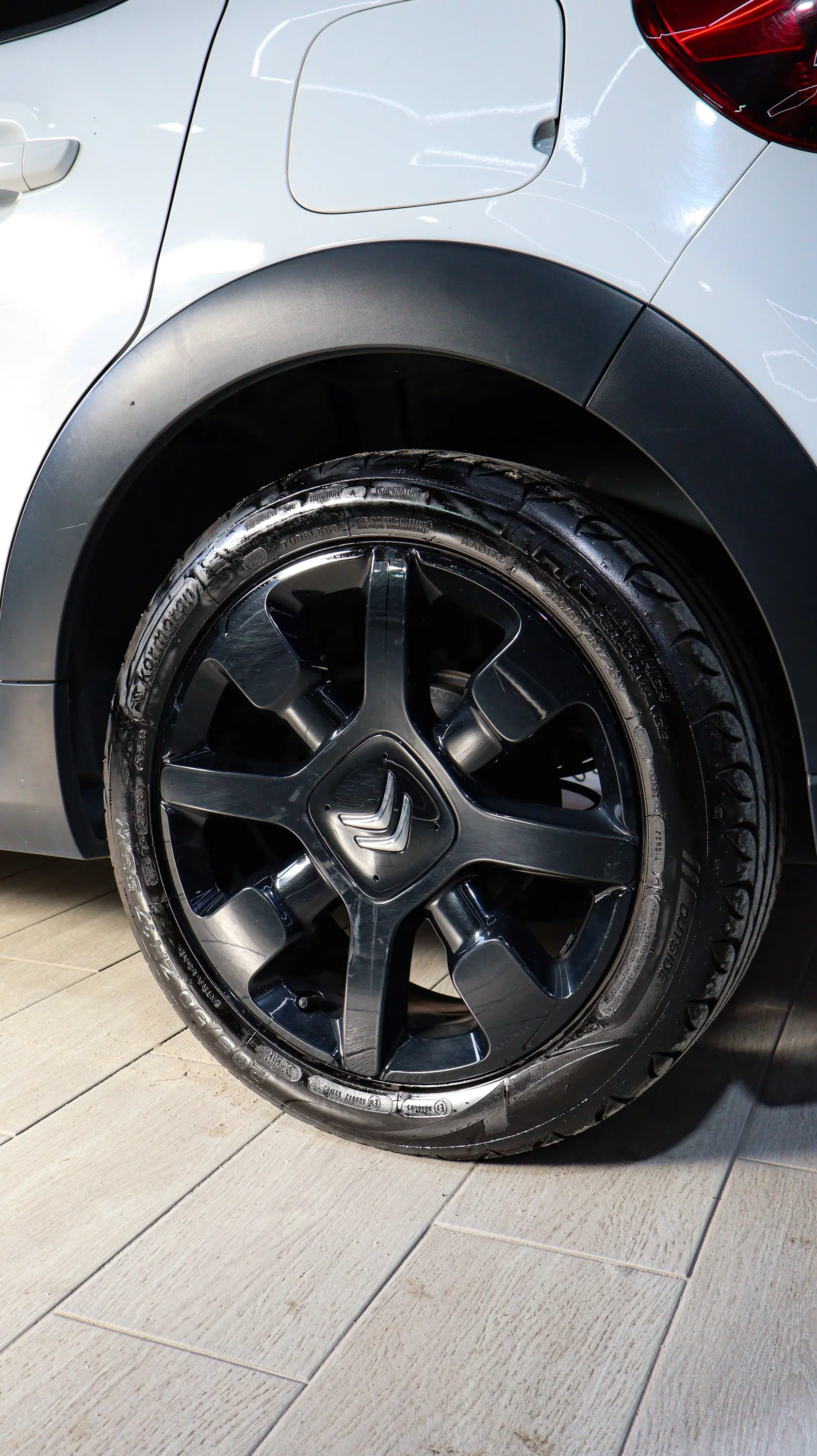 Citroen C3 1.2 PureTech Plus 11