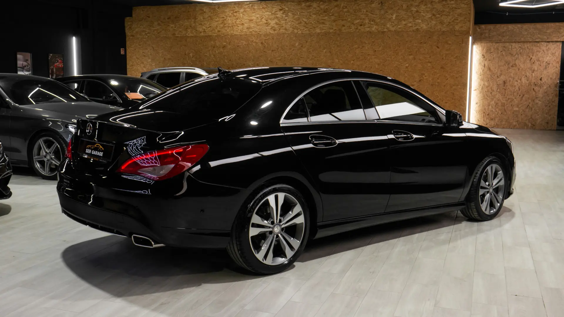 Mercedes-Benz CLA 220 d Aut. 12