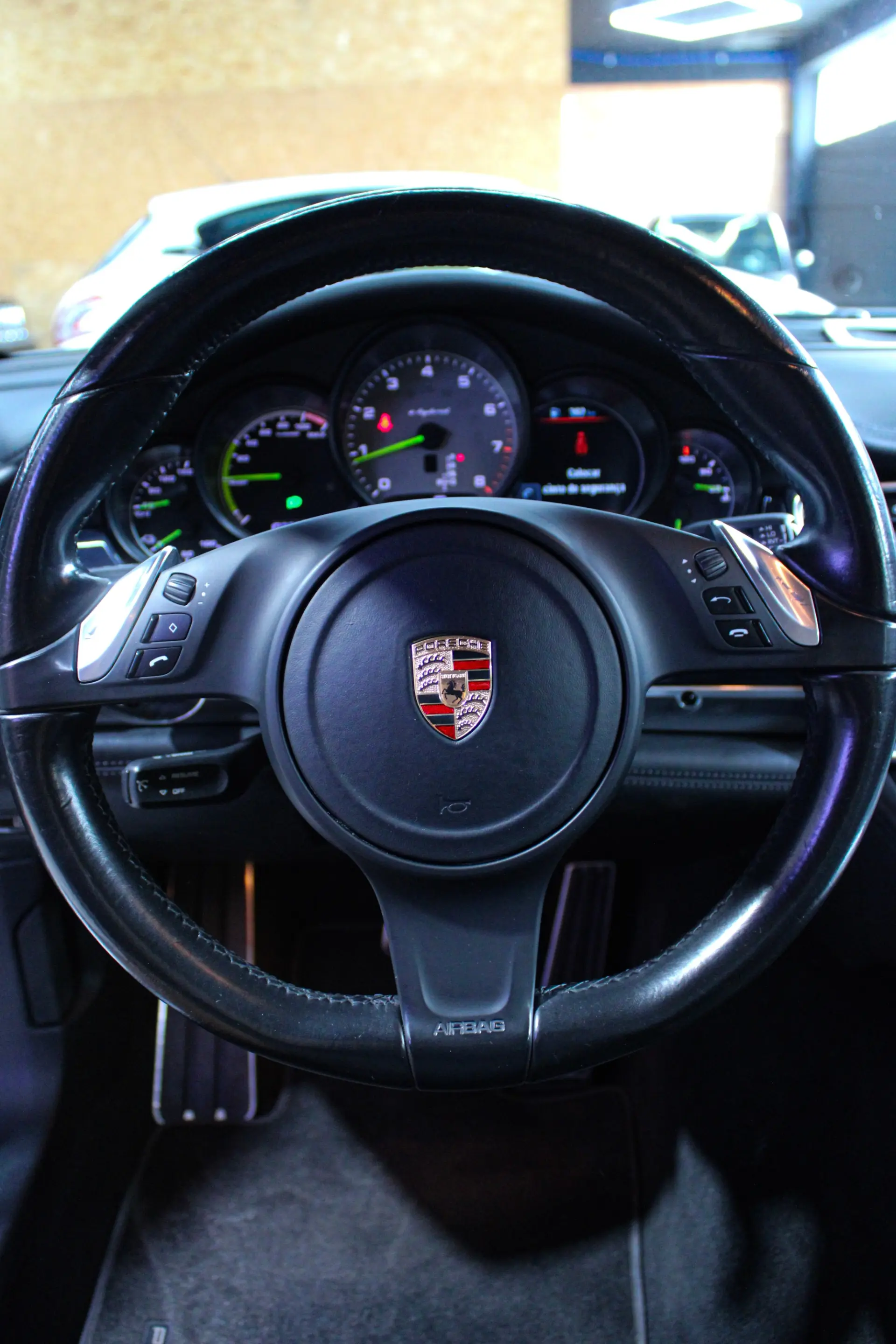 Porsche Panamera S Hybrid 57