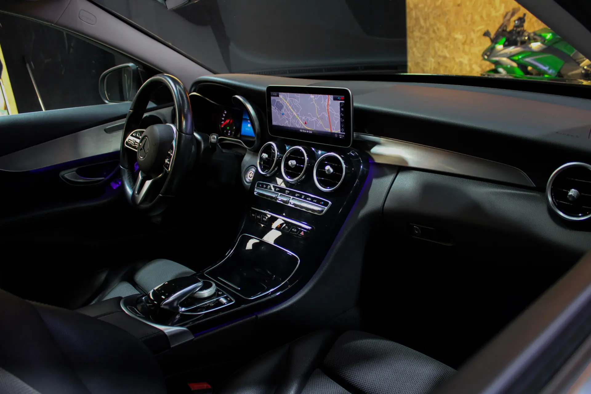 Mercedes-Benz C 300 de T 9G-TRONIC Exclusive 52