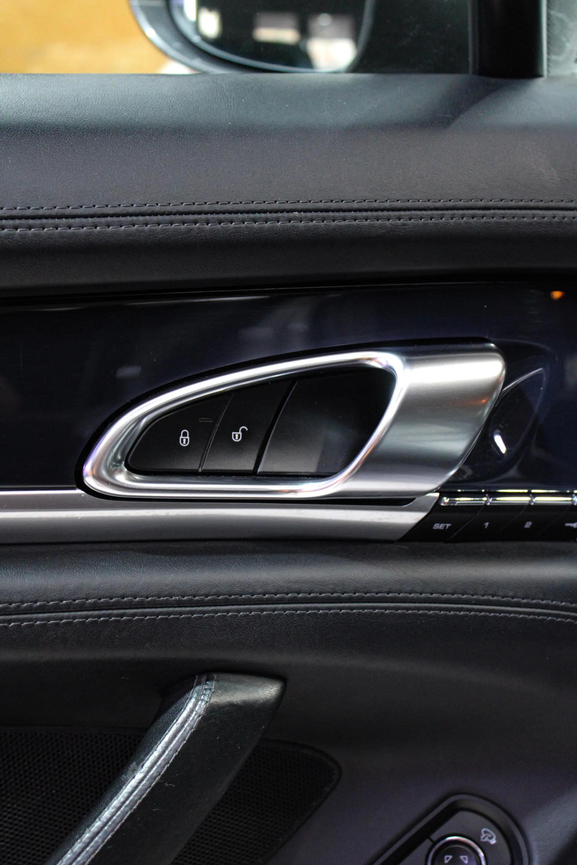 Porsche Panamera S Hybrid 48