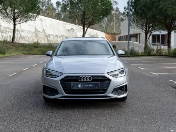 Audi A4 Avant 35 TDI S tronic 3