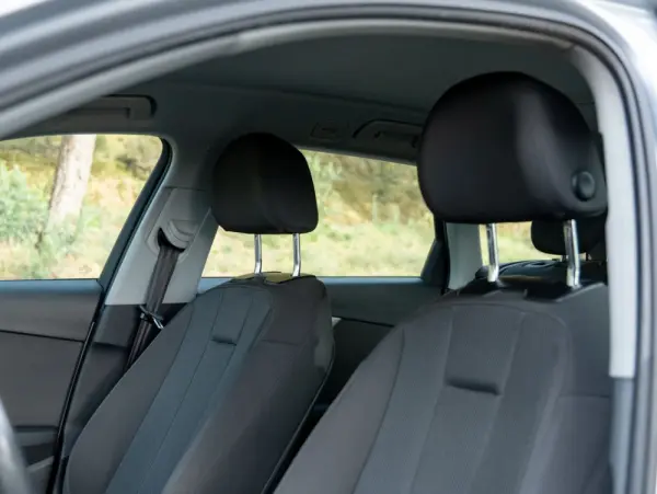 Audi A4 Avant 35 TDI S tronic 13