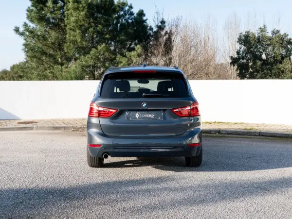 BMW 216 Gran Tourer d Aut. Sport Line 6