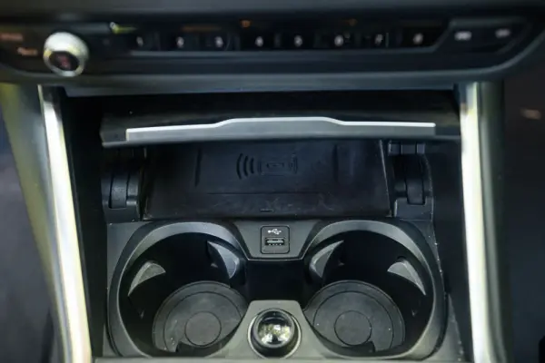 BMW 330 e Touring Pack M Auto 40