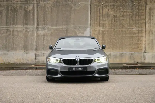 BMW 520 d Pack M Auto 3