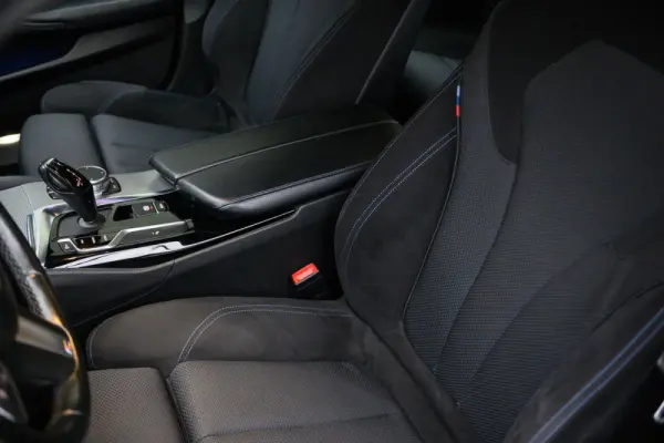 BMW 520 d Pack M Auto 15