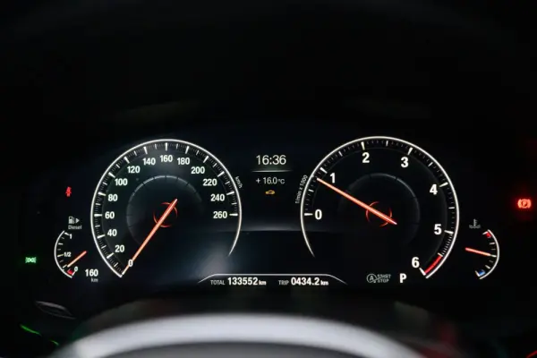 BMW 520 d Pack M Auto 20