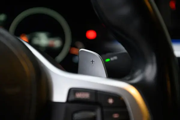 BMW 520 d Pack M Auto 22