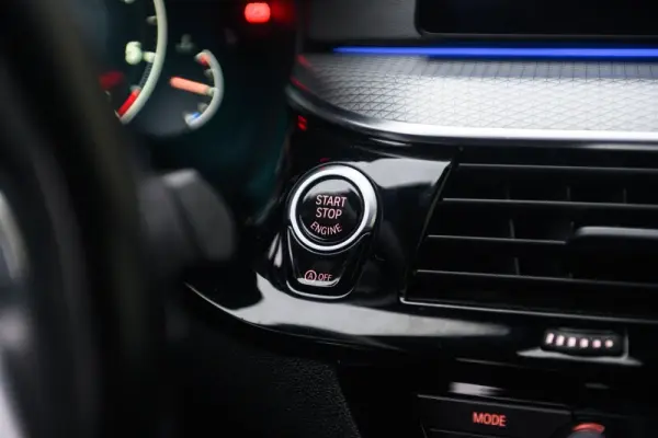 BMW 520 d Pack M Auto 36