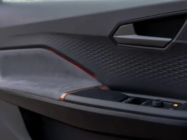 Cupra Born 170kW/58kWh Edition Dynamic 48