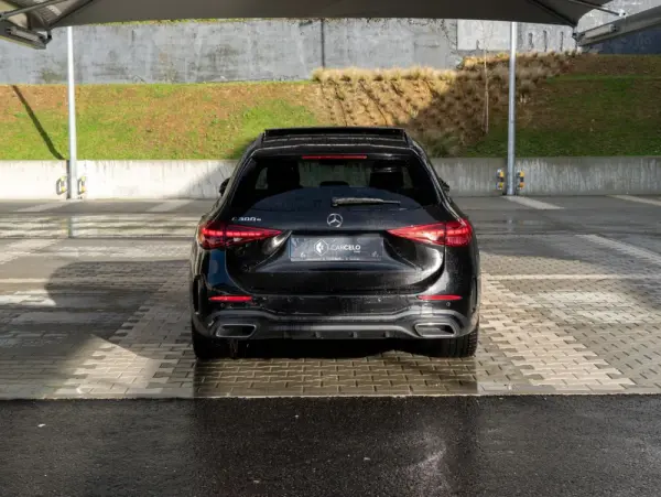 Mercedes-Benz C 300 e AMG Line 5