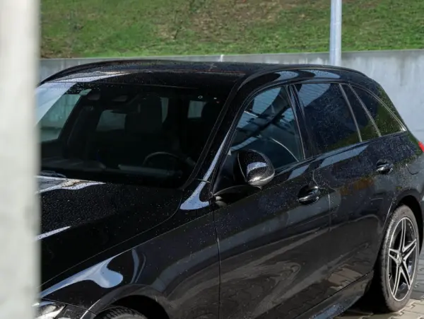 Mercedes-Benz C 300 e AMG Line 9