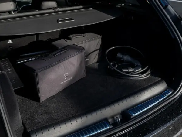 Mercedes-Benz C 300 e AMG Line 42