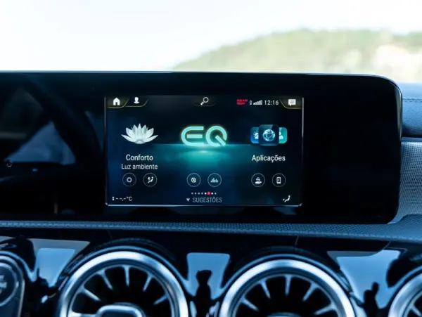 Mercedes-Benz CLA 250 39