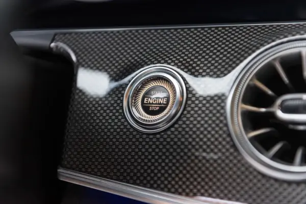 Mercedes-Benz E 220 d AMG Line Aut. 46