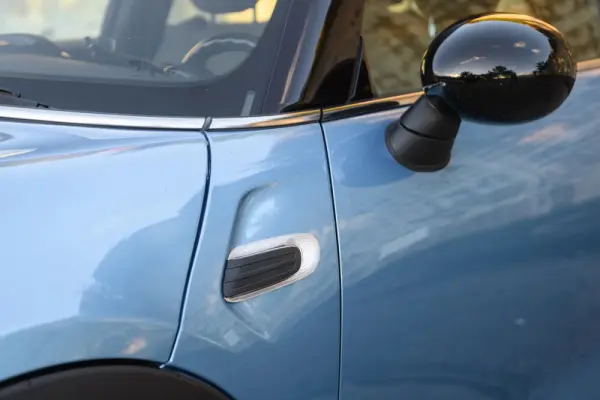 MINI 3 Portas Cooper D 11