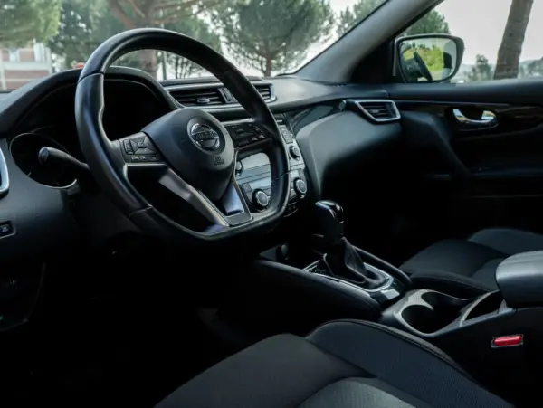 Nissan Qashqai 1.5 dCi DCT N-CONNECTA 16