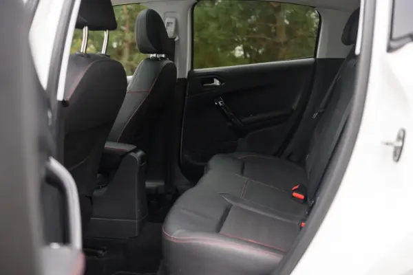 Peugeot 208 1.2 PureTech GT Line 19