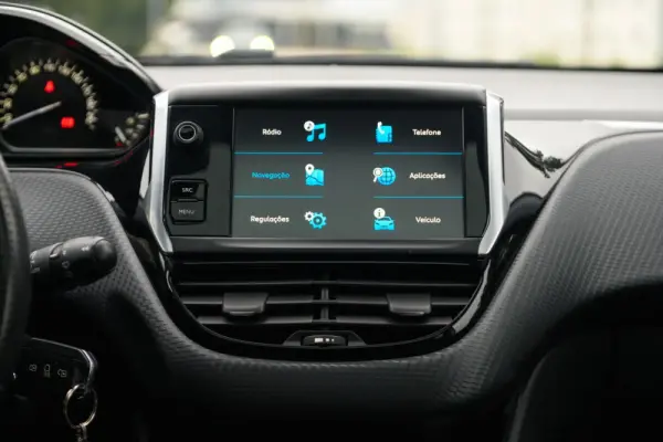 Peugeot 208 1.2 PureTech GT Line 40