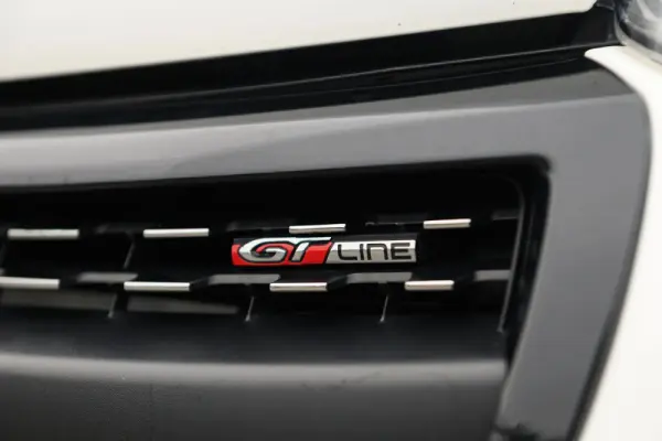 Peugeot 208 1.2 PureTech GT Line 48