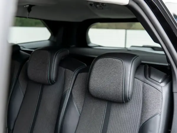 Peugeot 5008 1.5 BlueHDi Allure EAT8 23