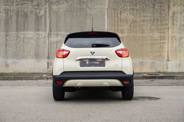 Renault Captur 1.5 dCi Exclusive 4