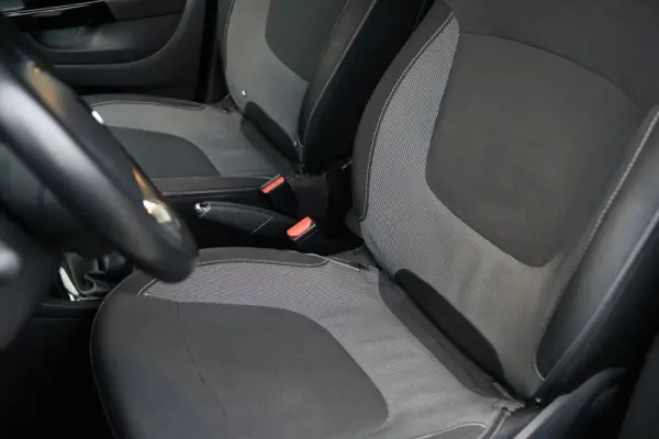 Renault Captur 1.5 dCi Exclusive 13