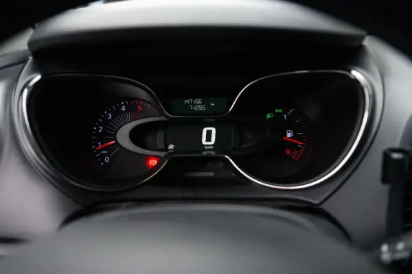 Renault Captur 1.5 dCi Exclusive 17