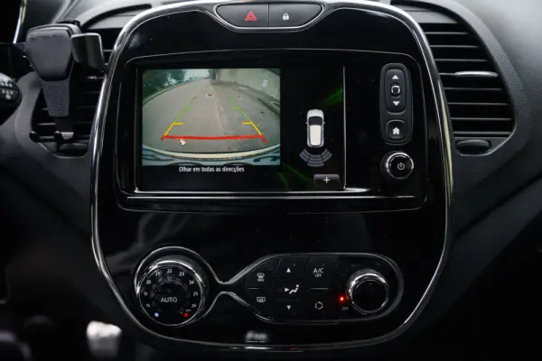 Renault Captur 1.5 dCi Exclusive 21