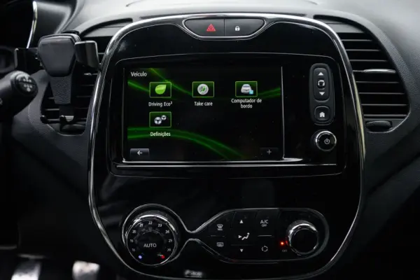 Renault Captur 1.5 dCi Exclusive 26