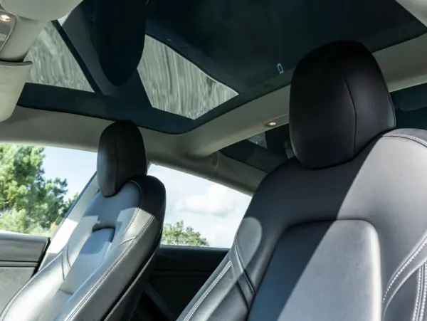 Tesla Model 3 Long-Range Dual Motor AWD 13